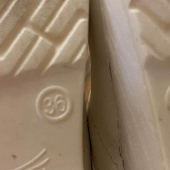White Dansko Clogs 36 - Picture 6 of 8
